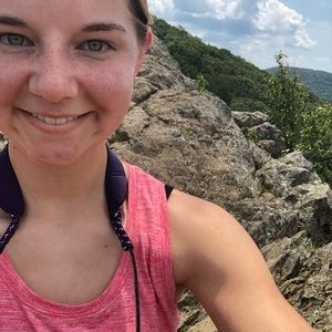 Meet your Posher, Carley